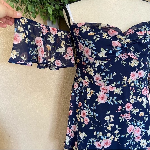 NWOT Lulus Charming Passion Navy Blue Floral Off-the-Shoulder Maxi Dress - Picture 9 of 11